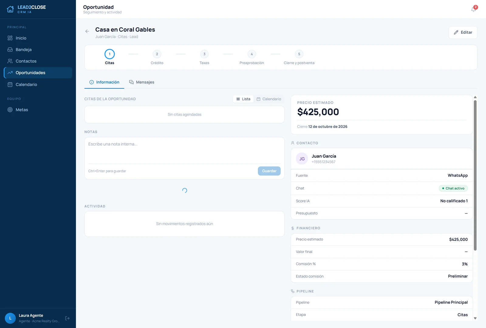 Detalle de una oportunidad en Lead2Close: valor, comisión, score de IA, contacto, estado del chat y pestañas de mensajes y actividad